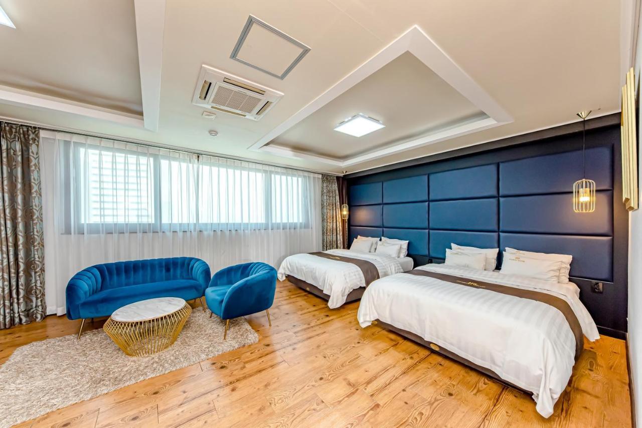 Hs Tourist Hotel Yeosu Eksteriør billede